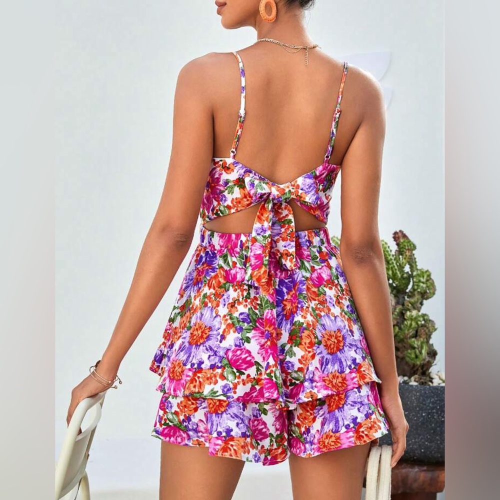SHEIN Multicolor Floral romper - Picture 2 of 7